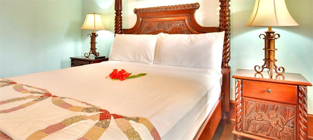 Mahogany Hall Luxury Boutique Resort San Ignacio Bagian luar foto